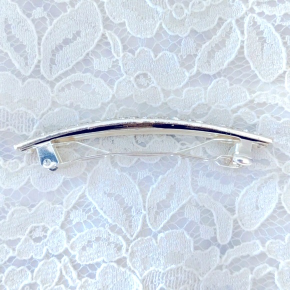 NWOT Elegant Crystal-Embellished Hair Clip - Picture 3 of 4